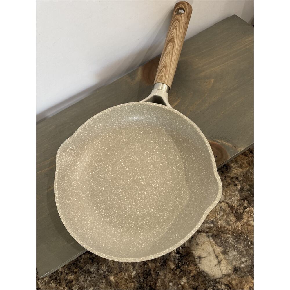 MasterClass 8-inch Frying Pan Wooden Handle Premium Cookware EUC - Picture 11 of 11